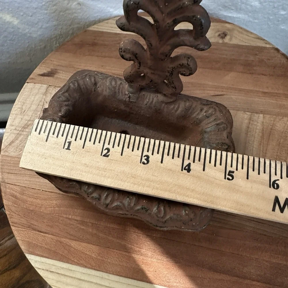 Vintage Style Soap Dish 5 Inch Cast Iron Metal Rustic Footed Ornate Antique Look